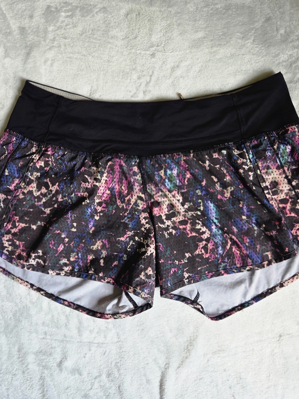 lululemon athletica Running Sports Abstract Athletic Shorts